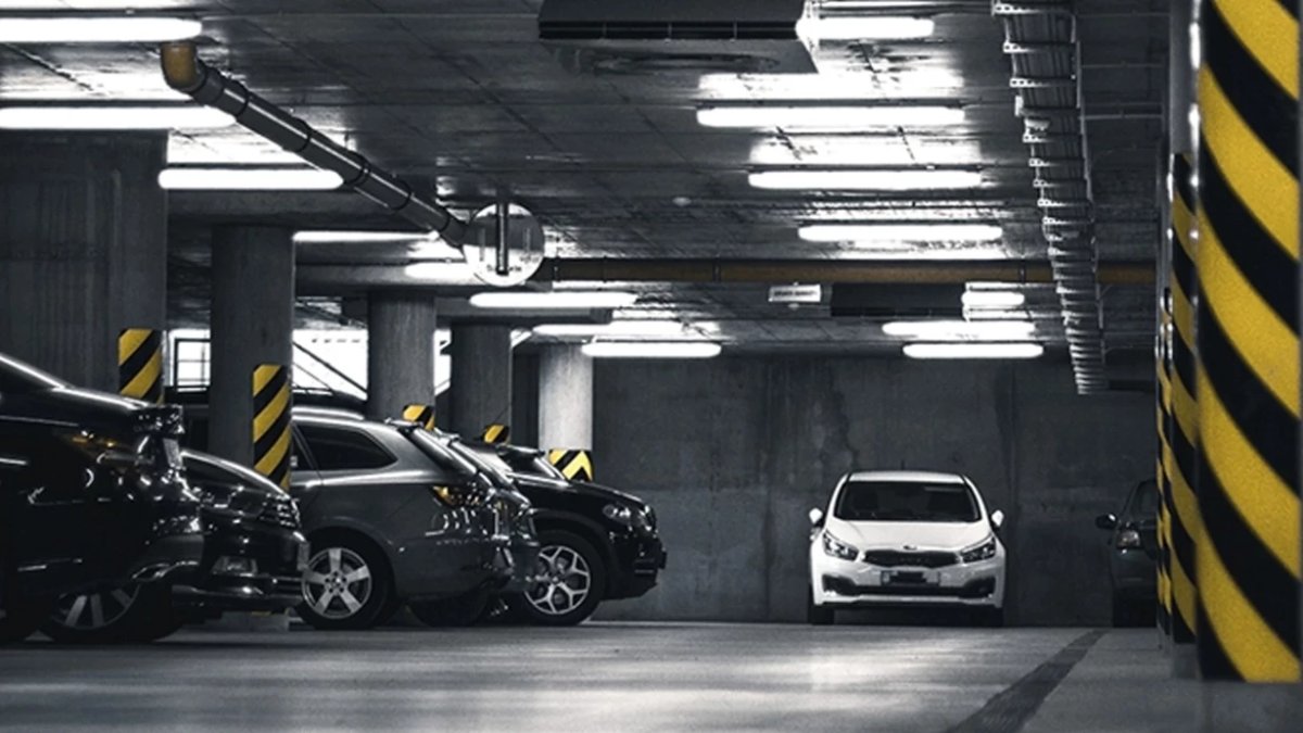 Araç sahiplerini ilgilendiriyor: Otoparktaki araçlarla ilgili yeni karar