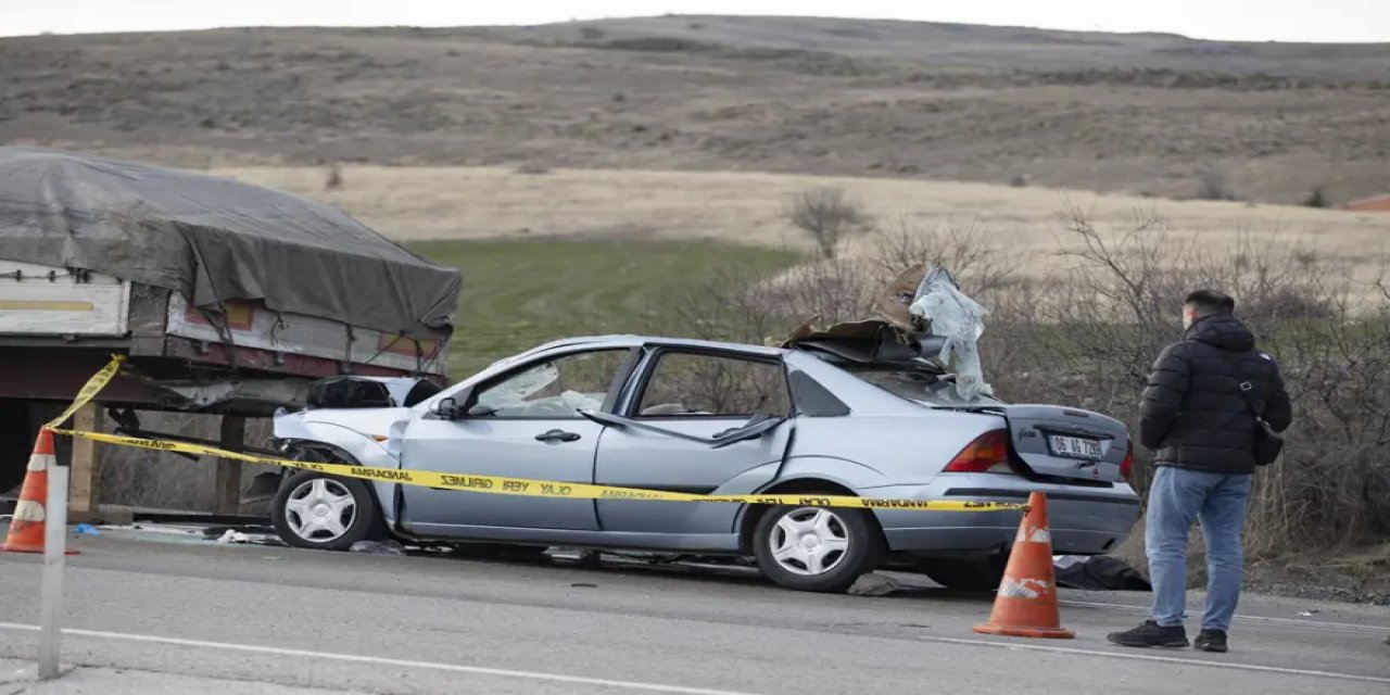 Ankara-Eskişehir yolunda facia: Aynı aileden 2 kişi hayatını kaybetti