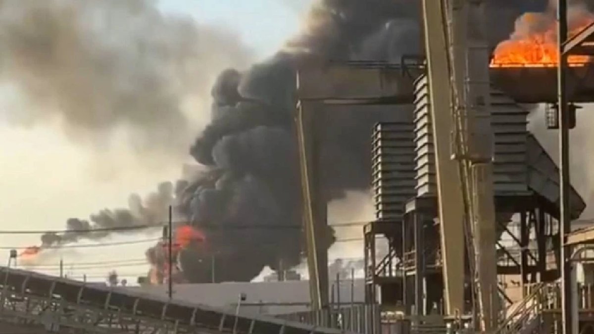 ABD’de rafineride patlama: Halka “evden çıkmayın” uyarısı