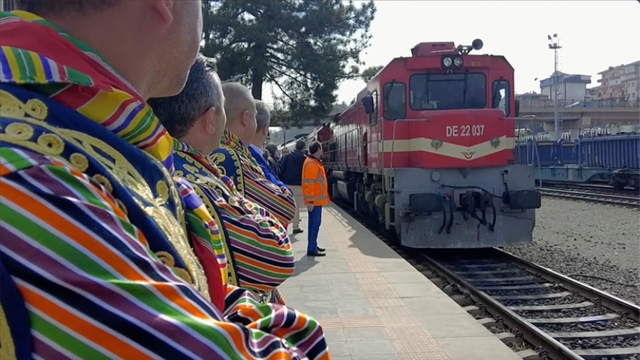 Turistik Tuz Ekspresi, 18 Mayıs'ta ilk seferine çıkacak