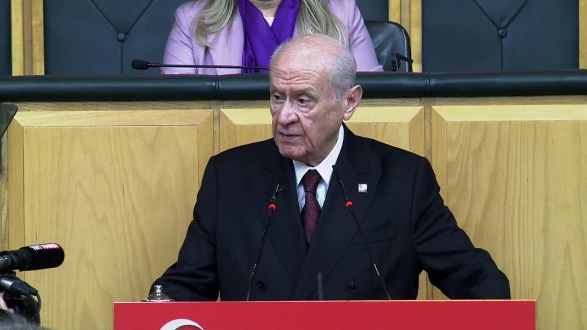 Devlet Bahçeli: Trump, ABD'yi Netanyahu'nun kuyruğuna taktı