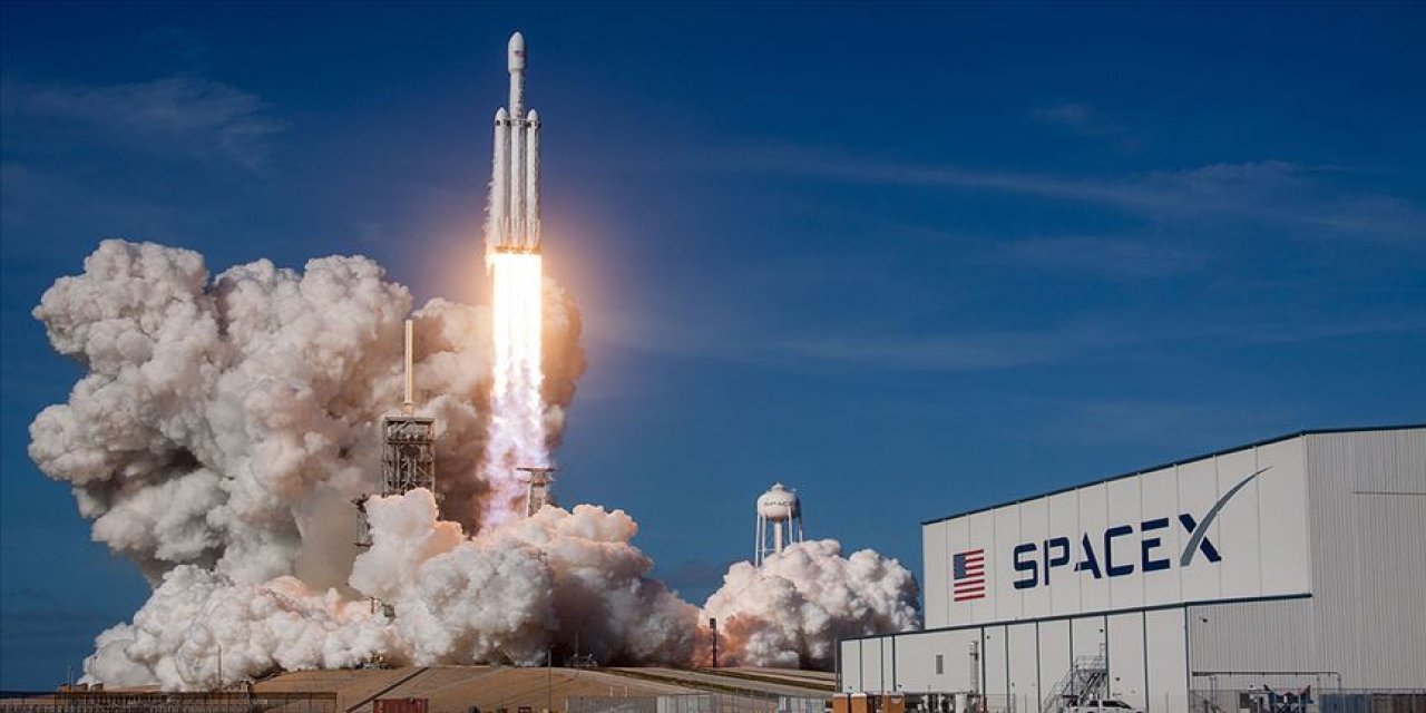 SpaceX halka arz için başvurdu!