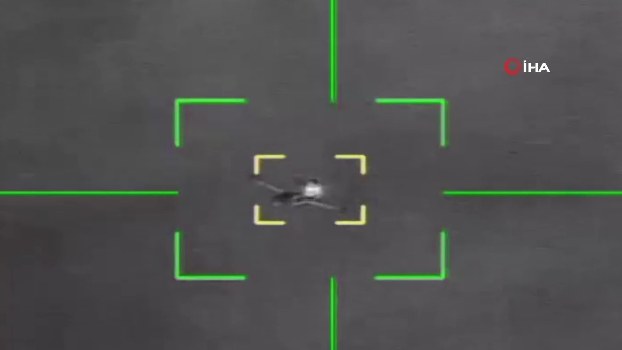 Tahran’dan gözdağı: ABD’ye ait A-10 savaş uçağının vurulma anı yayınlandı