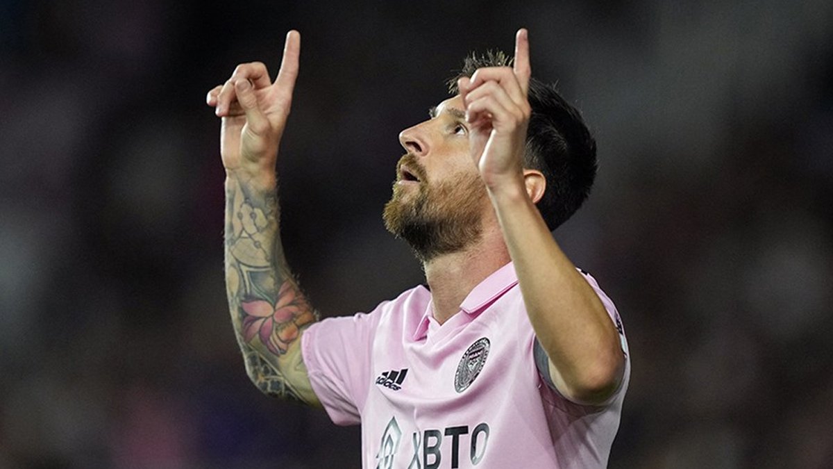 Lionel Messi'den bir ilk!