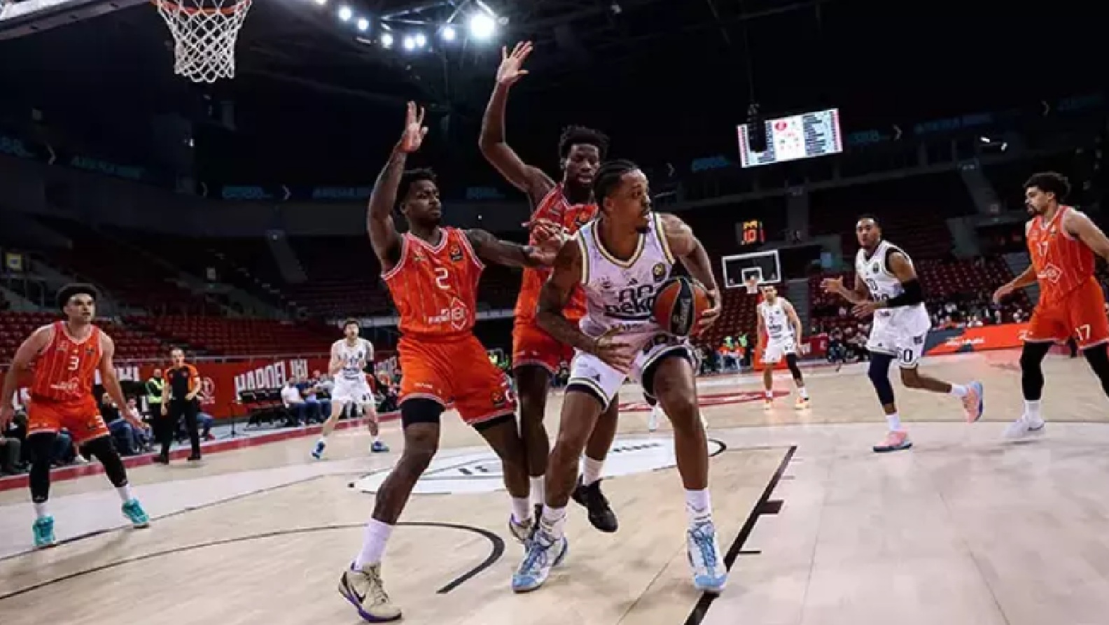 Fenerbahçe Beko'ya ağır darbe