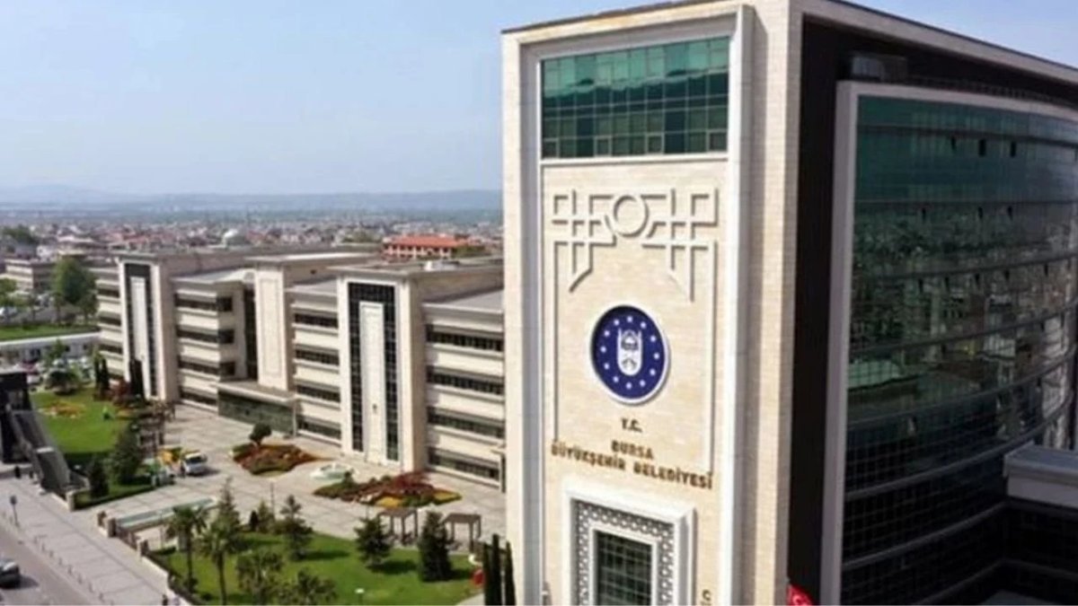 Bursa Büyükşehir Belediyesi AK Parti'ye geçti