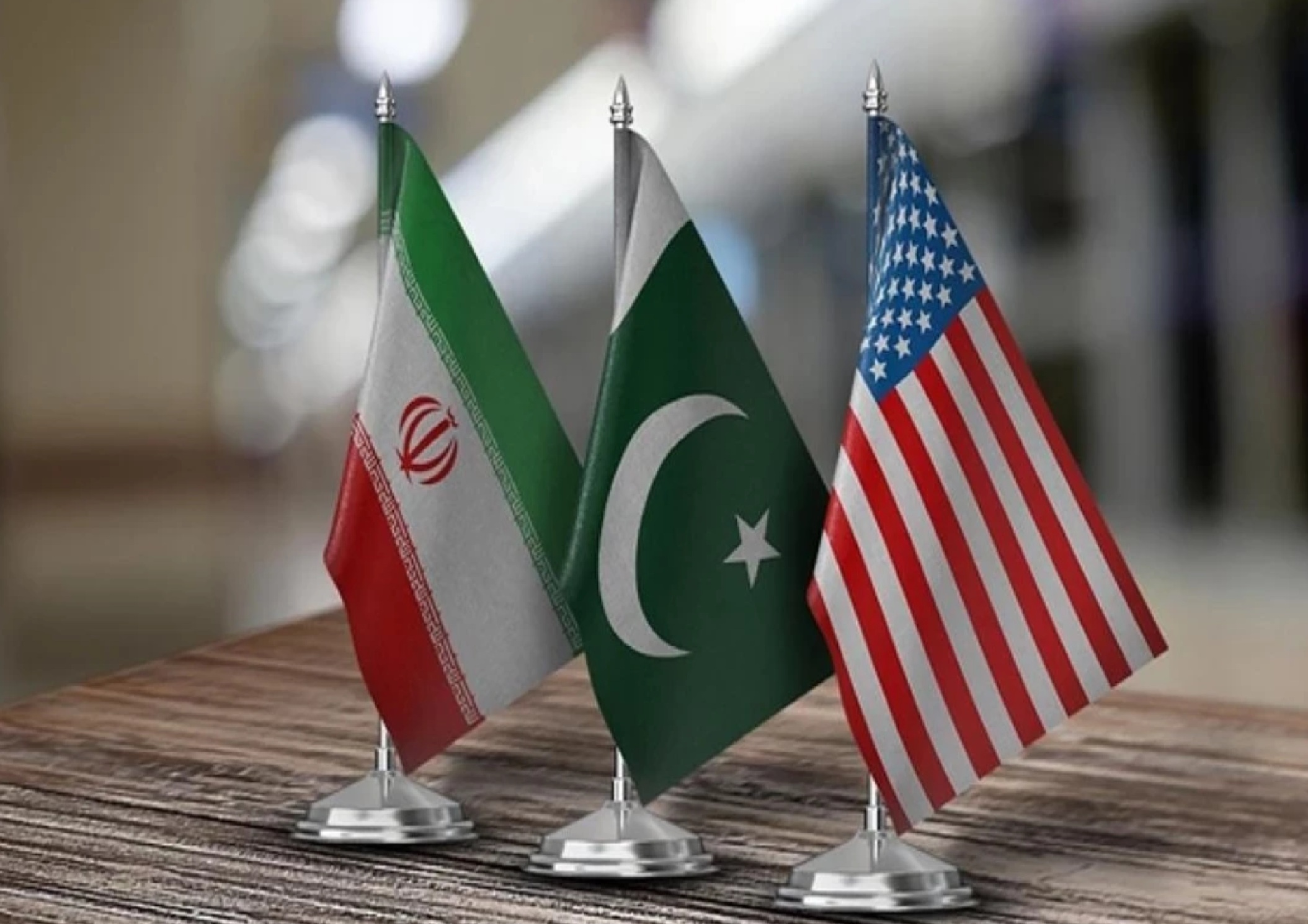 İslamabad'daki üçlü görüşme sona erdi