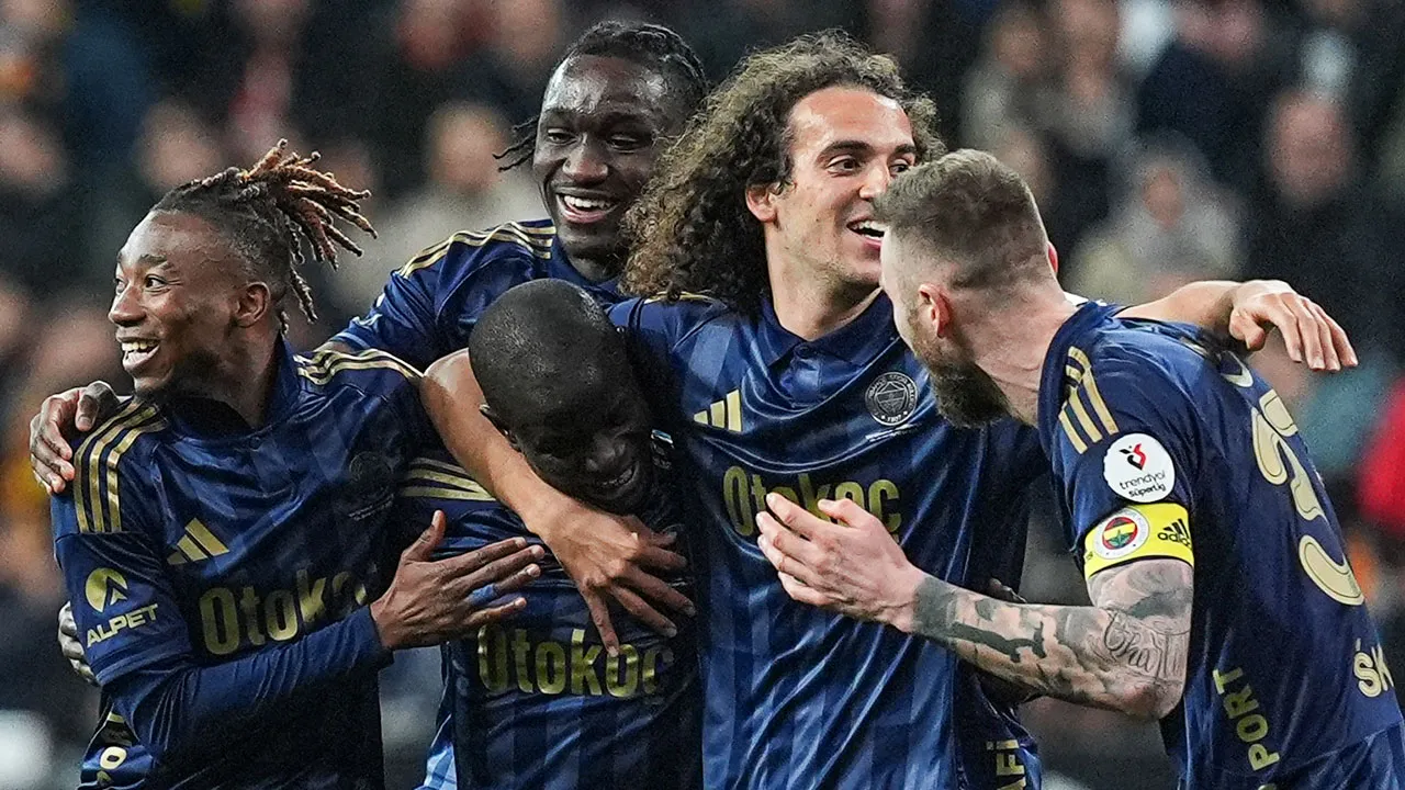 Fenerbahçe Kayserispor'u 4 golle devirdi