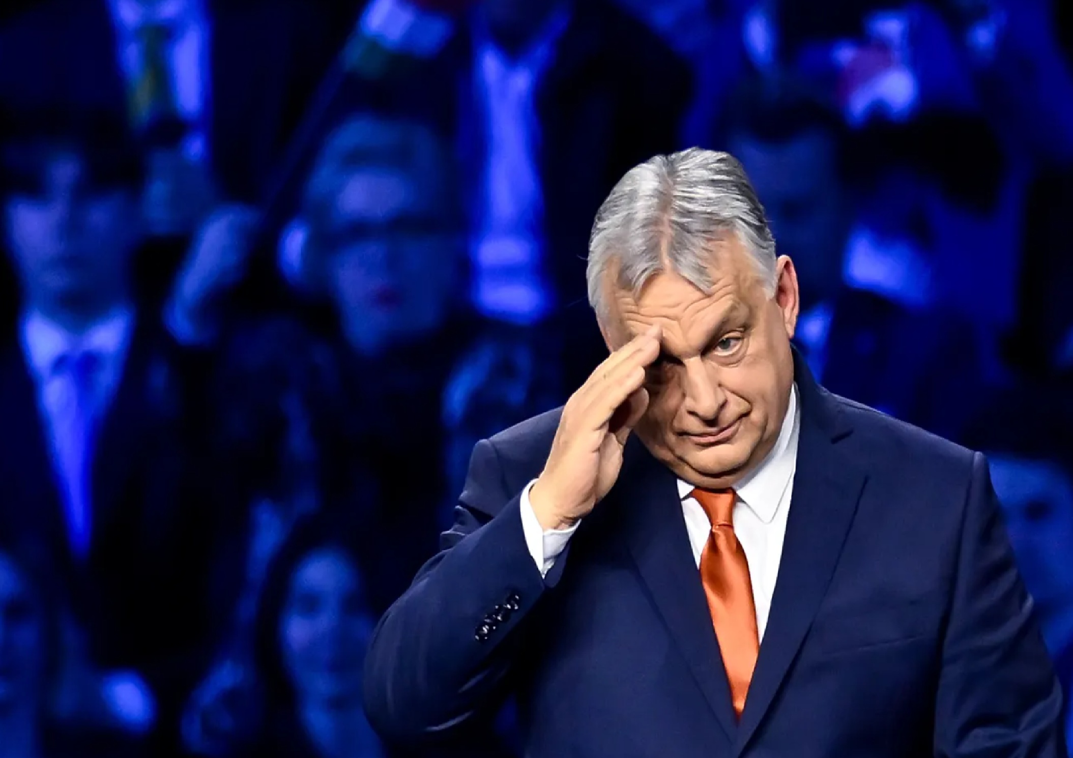 Macaristan'da 16 yıllık 'Orban' iktidarı sona erdi