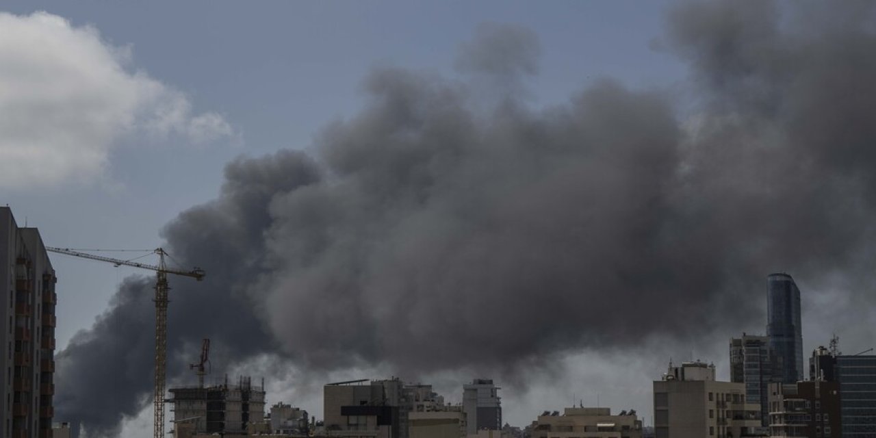 İsrail, Lübnan'ın güneyinde işgale başladı: Bint Cubeyl kuşatıldı!
