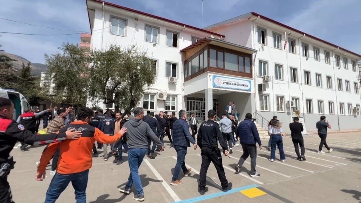 Kahramanmaraş'ta okul saldırında can kaybı 10'a yükseldi