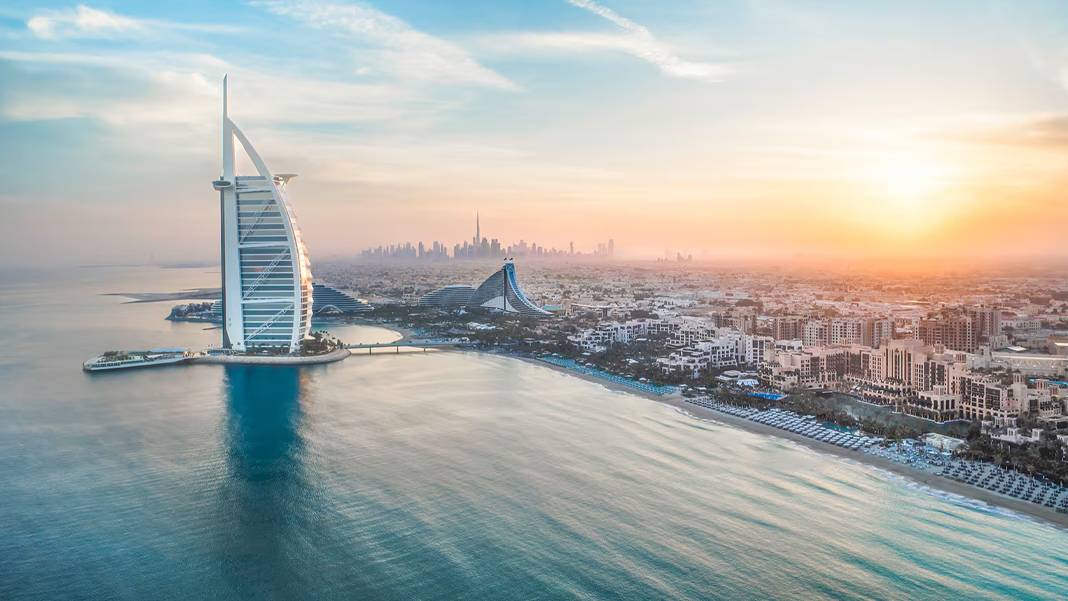 Dubai’nin simgesi Burj Al Arab kapanıyor