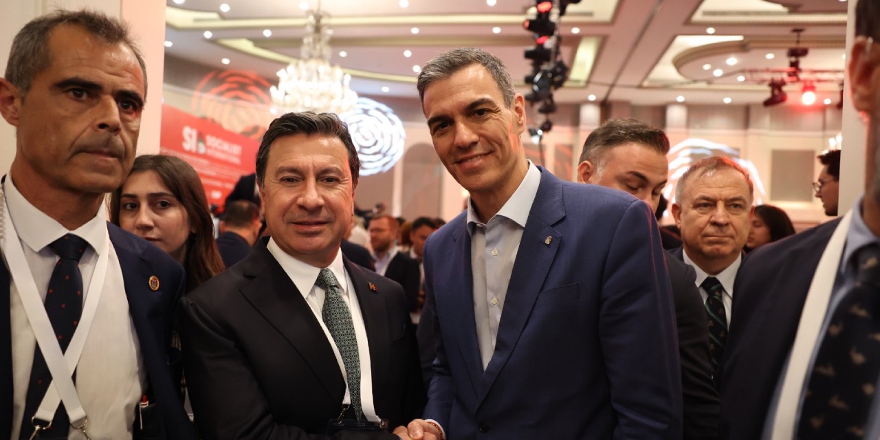 Muğla Büyükşehir Başkanı Aras Barselona’daki demokrasi zirvesine katılıyor