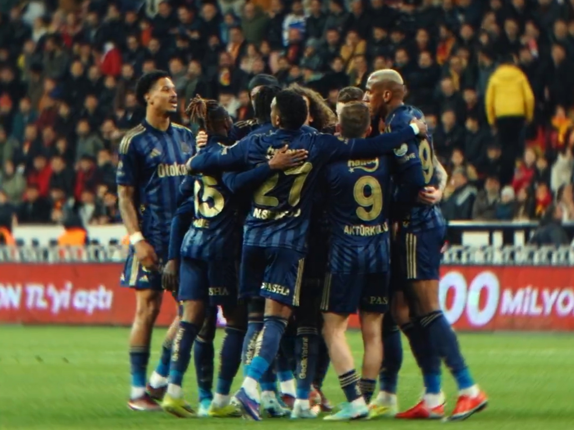 Fenerbahçe'ye son dakika darbesi