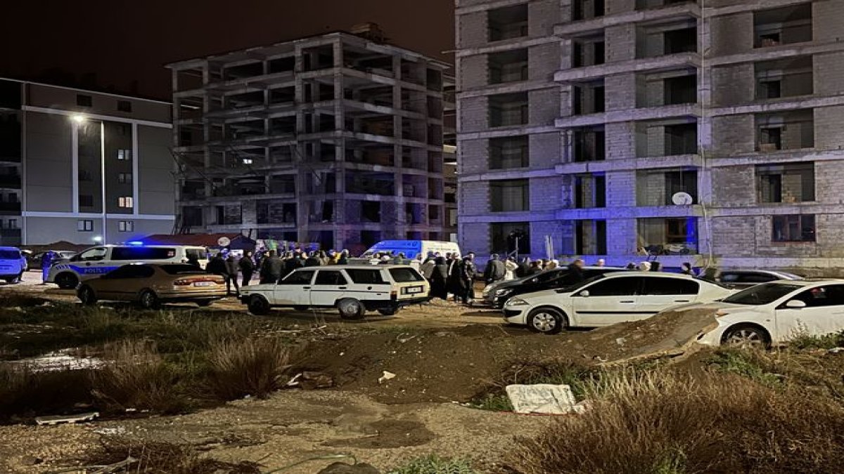 16 yaşındaki Feyza Keskin boş binanın önünde ölü bulundu