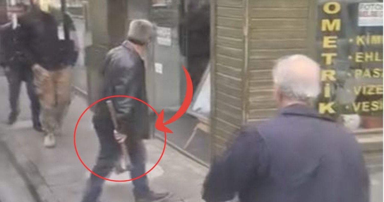 Bursa'da yol ortasında baltalı dehşet: Otobüs şoförünün üzerine yürüdü