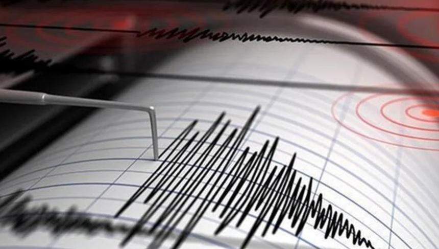 Antalya'da deprem