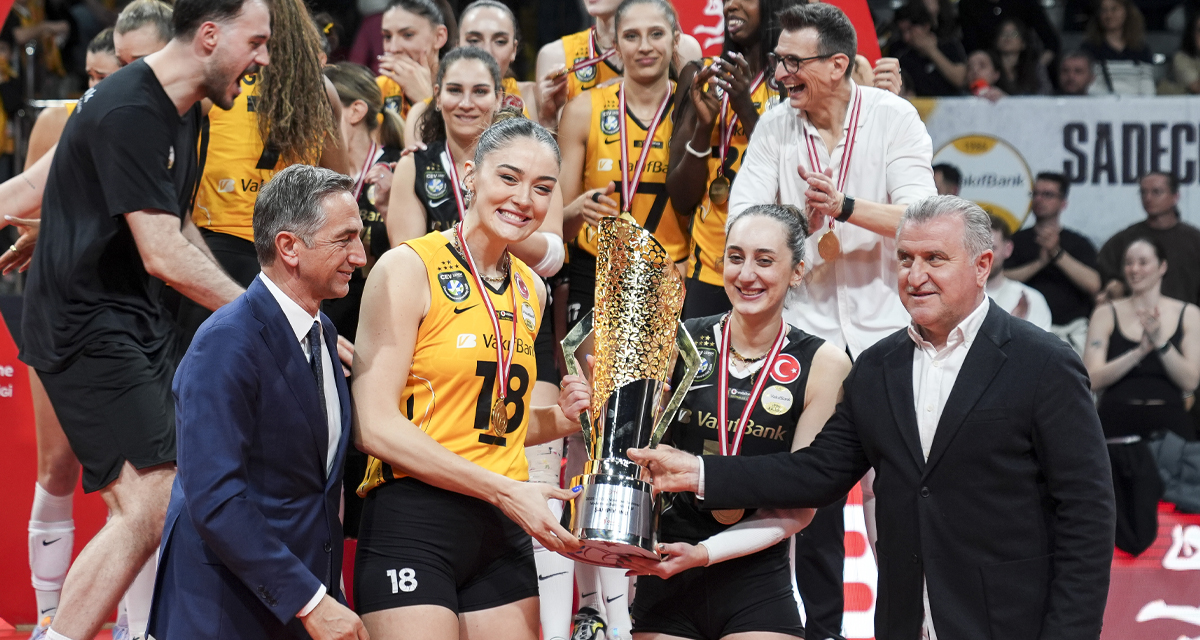 Sultanlar Ligi'nin şampiyonu VakıfBank oldu