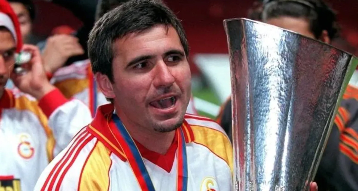 Galatasaray efsanesi Hagi Romanya milli takımının başına geçti