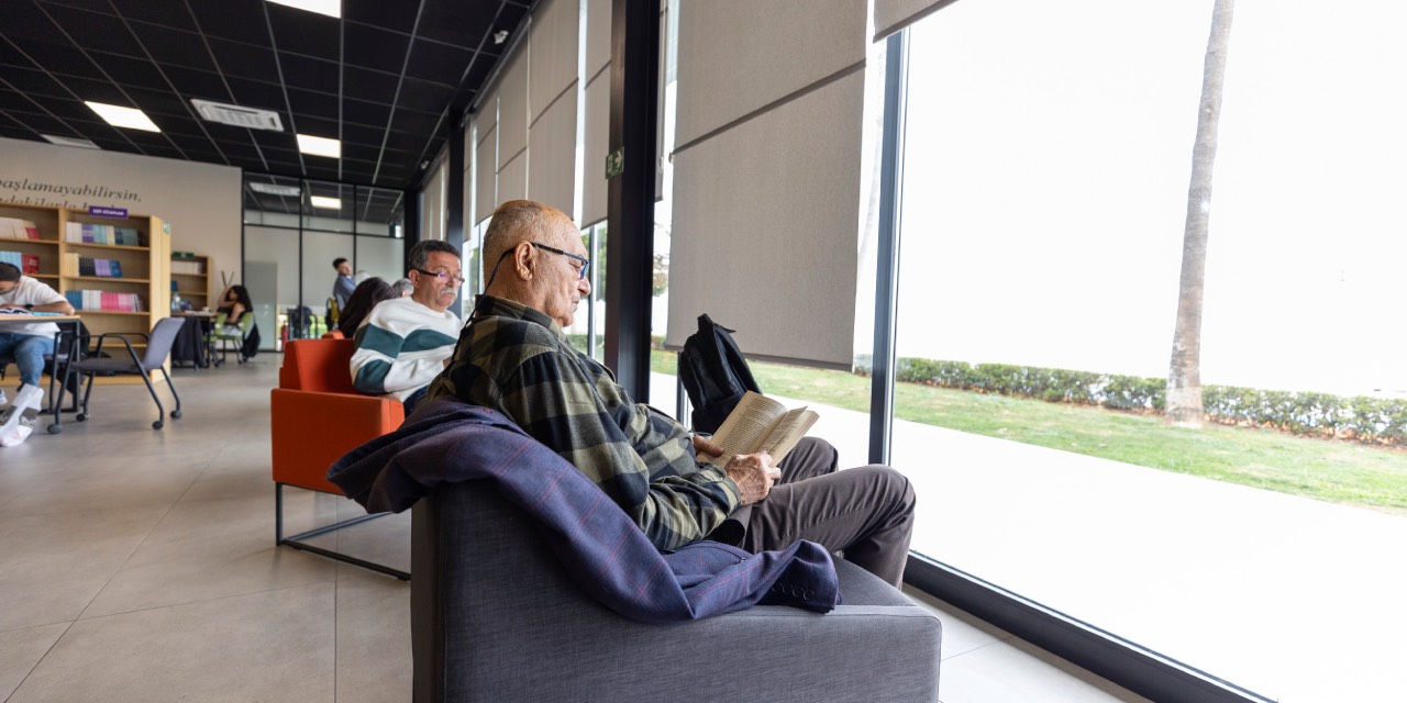 Mersin’de dijital kütüphane uygulaması kullanıma sunuldu