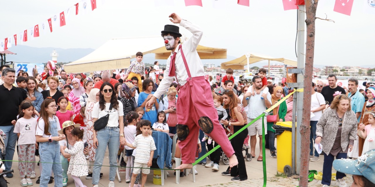 Burhaniye’de 23 Nisan şenlikleri gün boyu sürecek