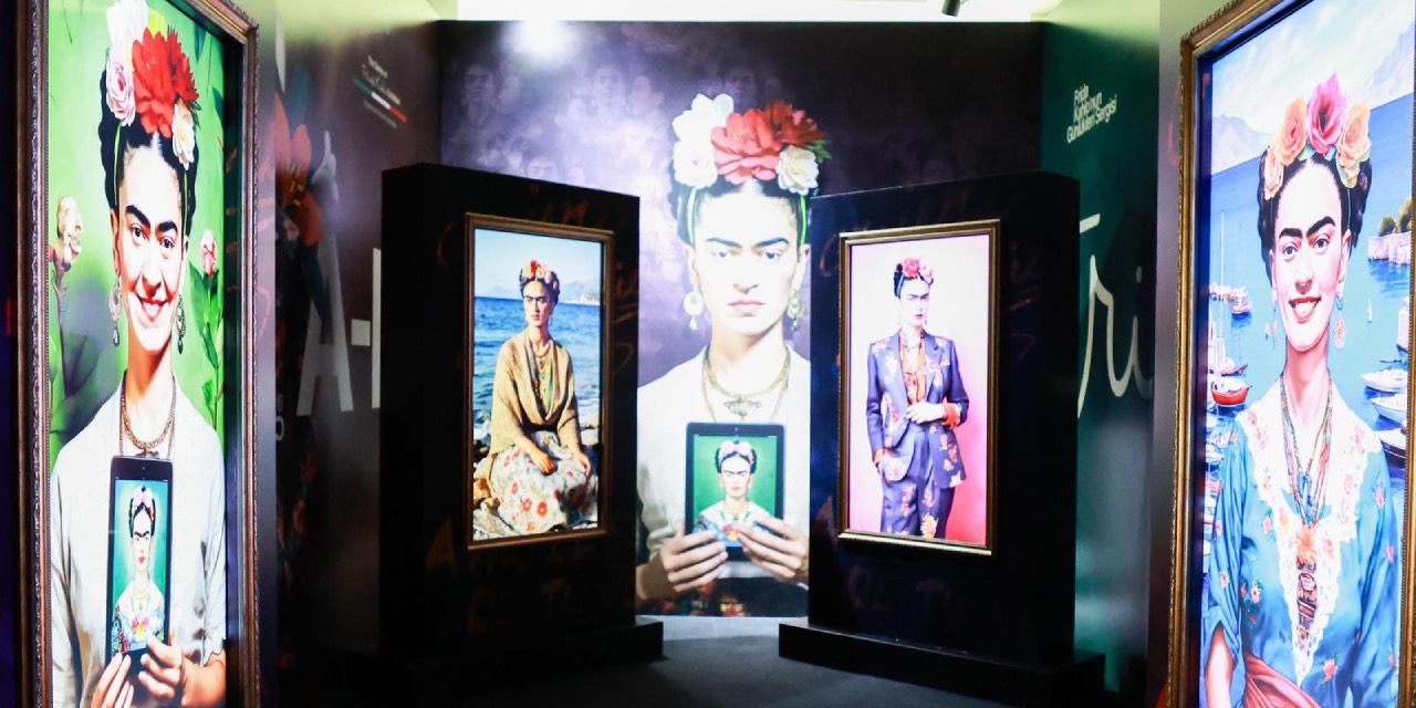 Manisa Mesir Festivali’nde Frida Kahlo sergisi sanatseverlerle buluştu