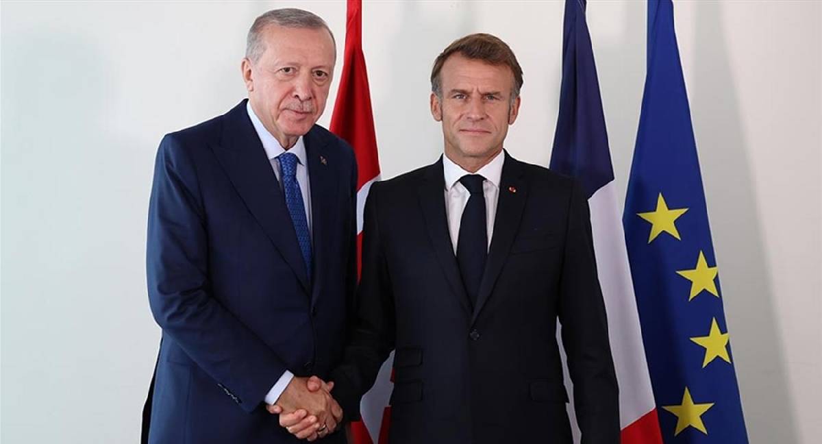 Macron’un Türkiye çıkmazı: Yunanistan Fransa’nın nükleer şemsiyesine mi giriyor?
