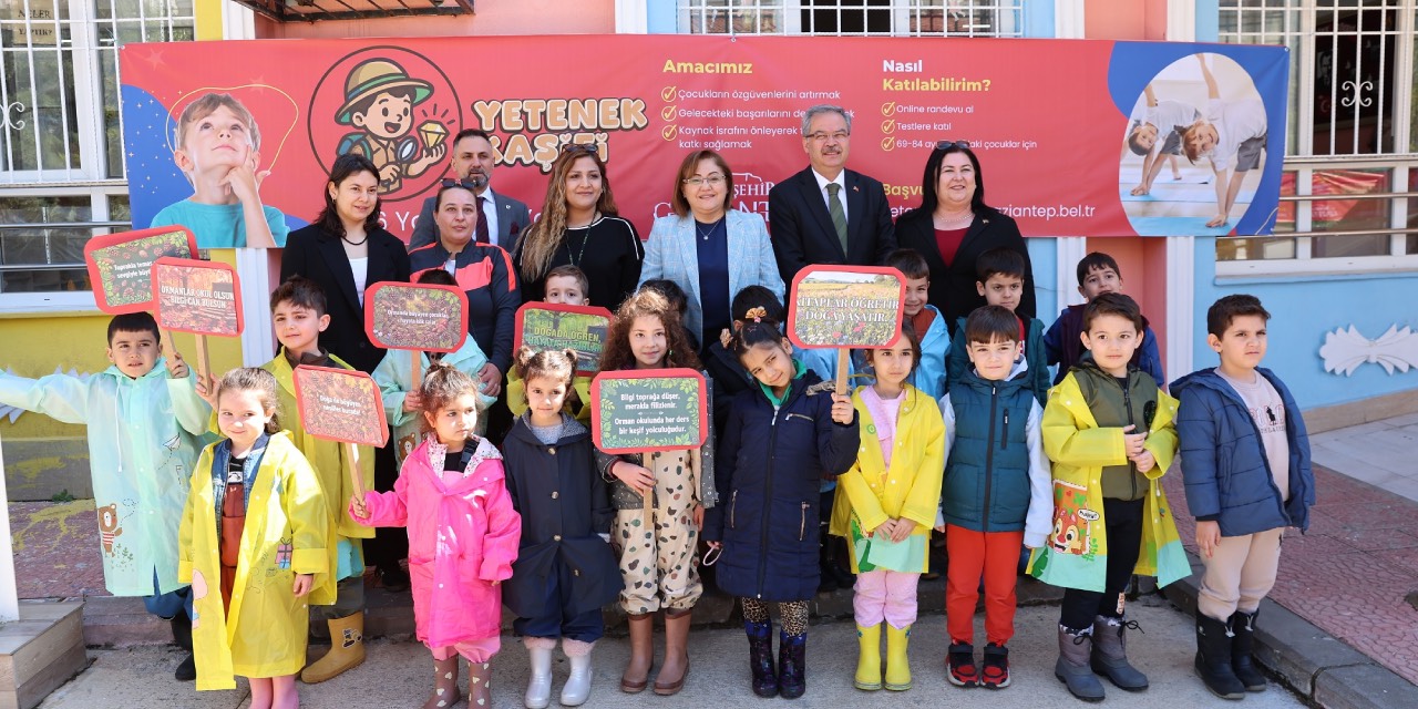 Gaziantep’te Başkan Şahin velilerle eğitim ve yetenek projelerini görüştü
