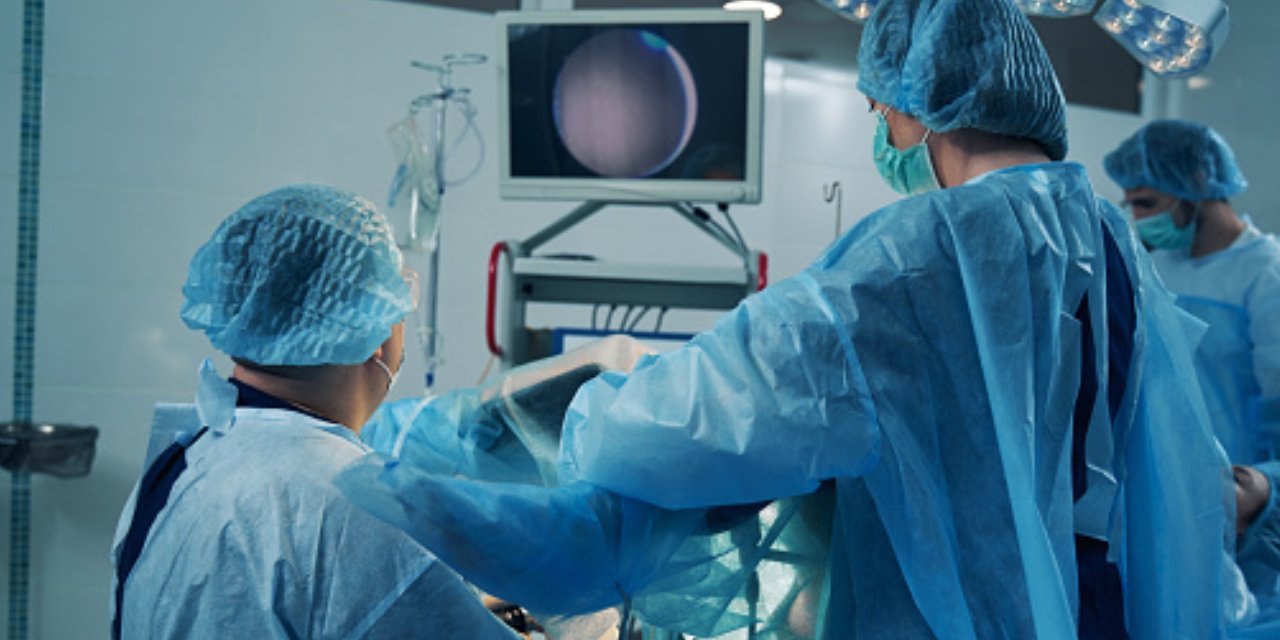 Ortopedi ve beyin cerrahisinde şok iddia: 33 kurum hakkında soruşturma