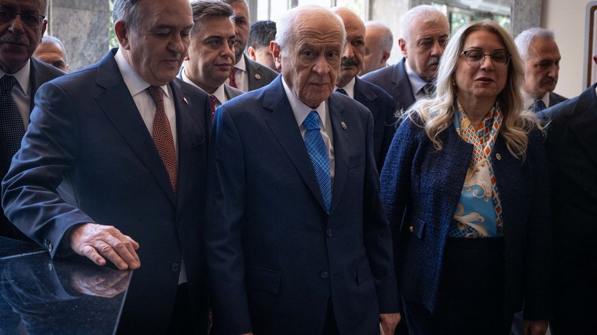 Bahçeli’den “mutlak butlan” iddiasına tepki: “CHP’nin parçalanmasına müsaade edilmemeli”