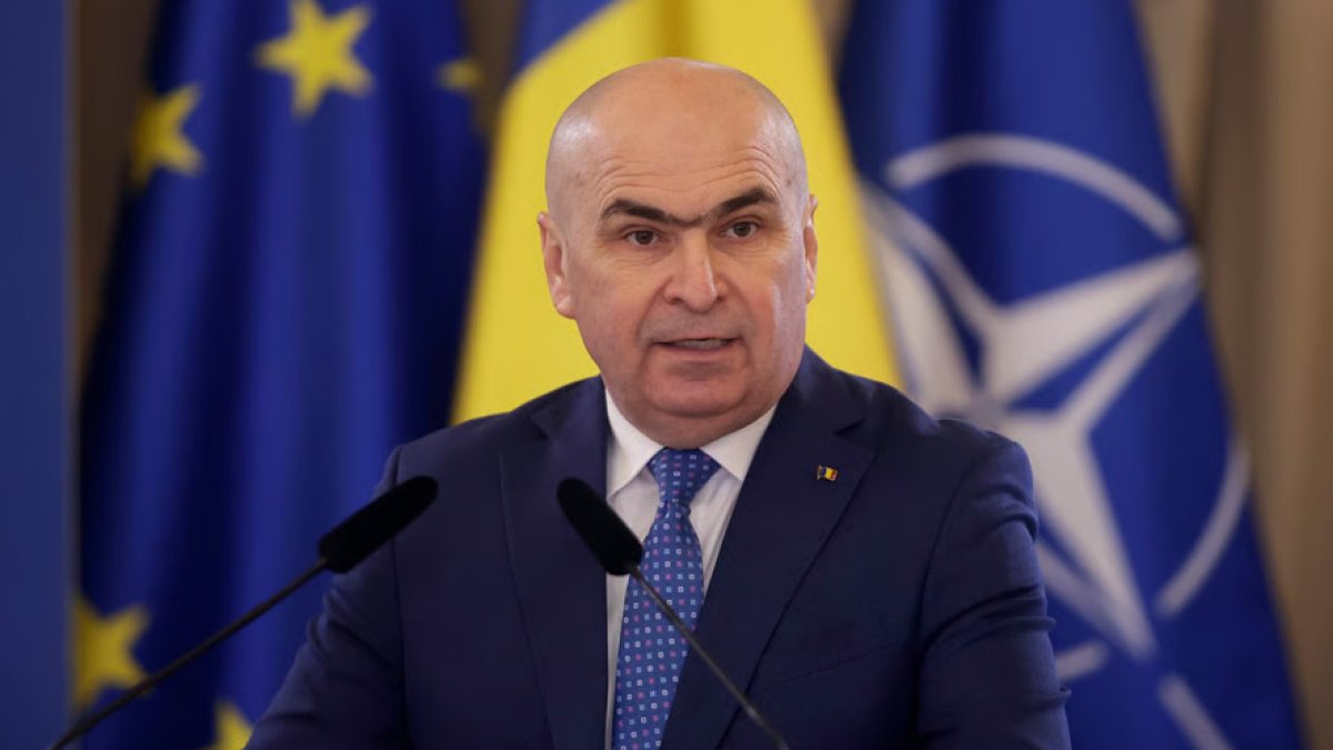 Romanya'da hükümet düştü: Başbakan görevden alındı