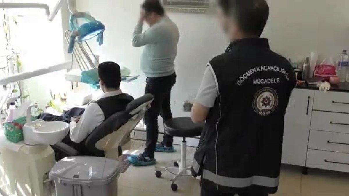 Bursa'da evde kaçak muayenehane skandalı: Sahte doktorlar yakalandı