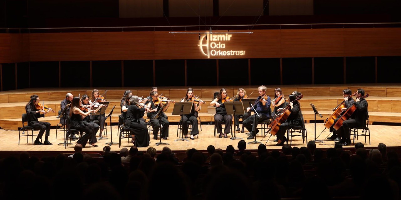İzmir Oda Orkestrası’ndan AASSM’de unutulmaz konser gecesi