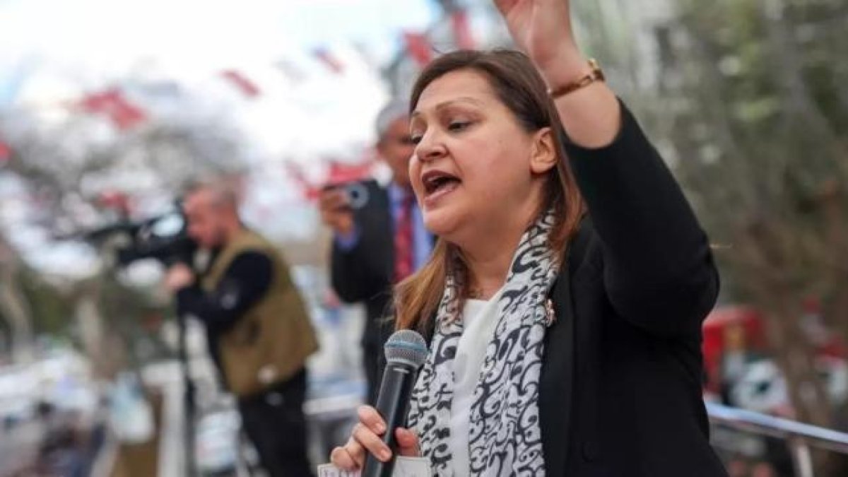 Burcu Köksal: Bir belediye daha AK Parti'ye geçecek