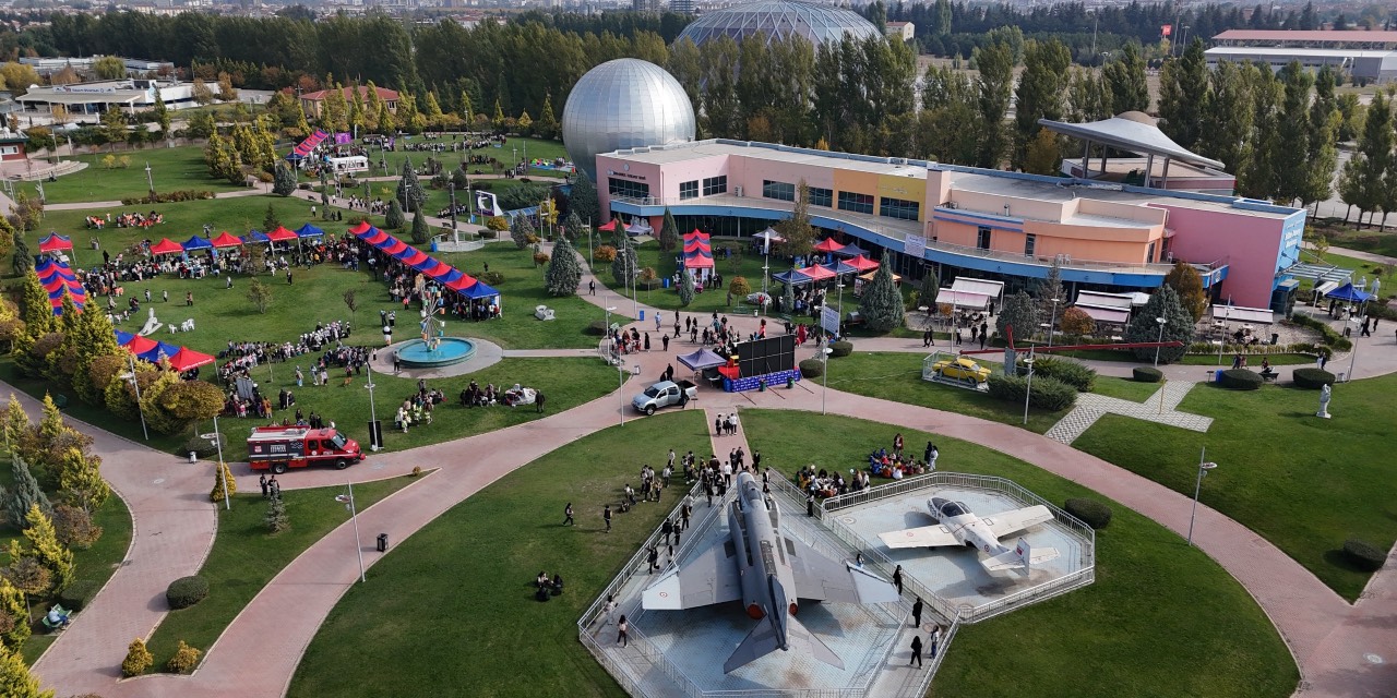 Bilimfest Eskişehir TÜBİTAK desteğiyle Sazova’da gerçekleşecek