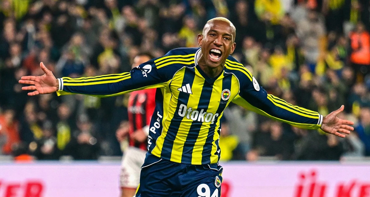 Talisca sezonu kapattı