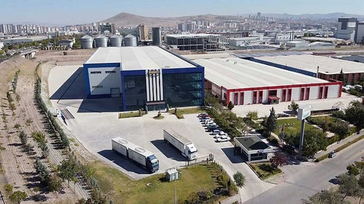 88 yıl önce bakkallıktan başlamışlardı: Türkiye'nin gıda devi satılıyor