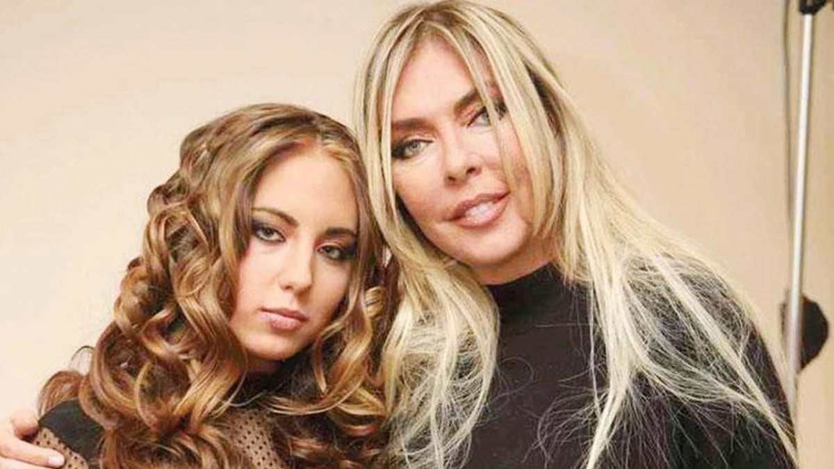Ahu Tuğba’nın kızı Anjelik'ten miras açıklaması: "5 kişiye yetecek miras kaldı"
