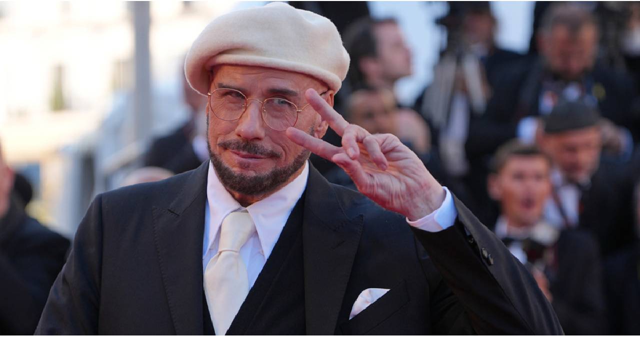 20’liklere taş çıkarır: 72 yaşındaki John Travolta Cannes’a damga vurdu