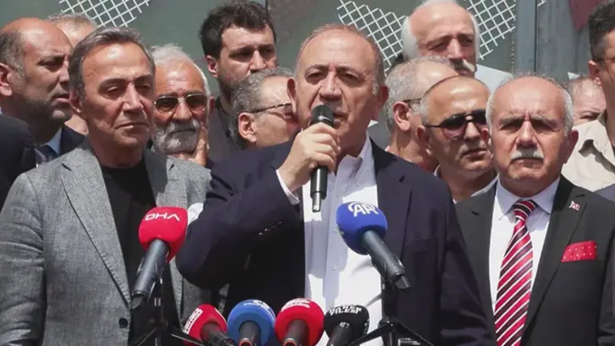 CHP'de kurultay tartışması: Gürsel Tekin tarih verdi
