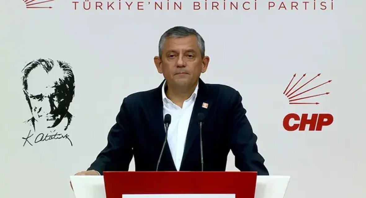 TBMM'de mutlak butlan karışıklığı: Özel’in unvanı değişti, iki 'Genel Başkan' oldu
