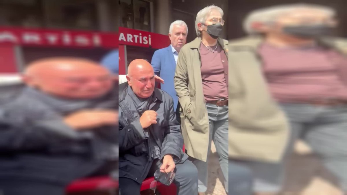 Mahmut Tanal gözyaşlarını tutamadı