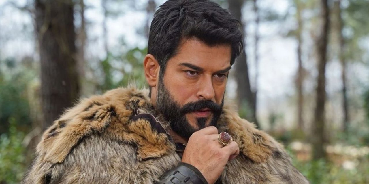 Burak Özçivit’in Özbekistan’daki görüntüleri olay oldu! Hayranının hareketi gündem yarattı