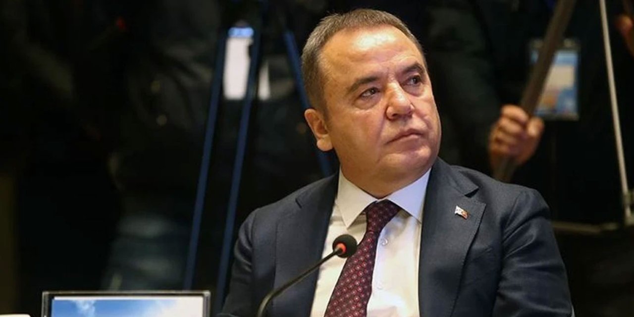 Muhittin Böcek hastaneye kaldırıldı: Avukat görüşmesi sırasında fenalaştı