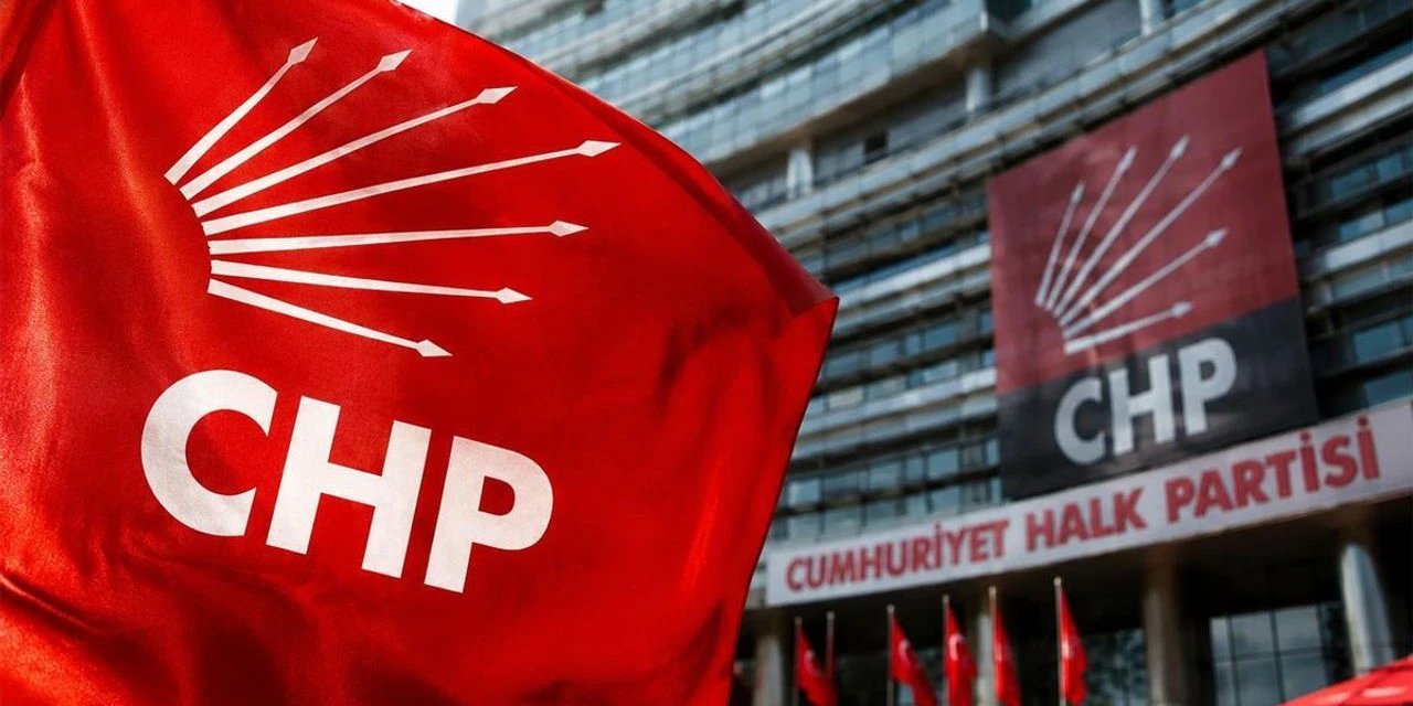 CHP'de kritik eşik aşıldı: Olağanüstü kurultay için gerekli imza tamamlandı