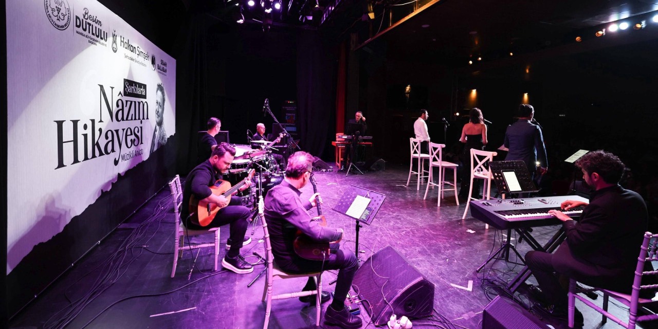 Manisa’da Nâzım Hikmet “Şarkılarla Nâzım Hikayesi” programıyla anıldı