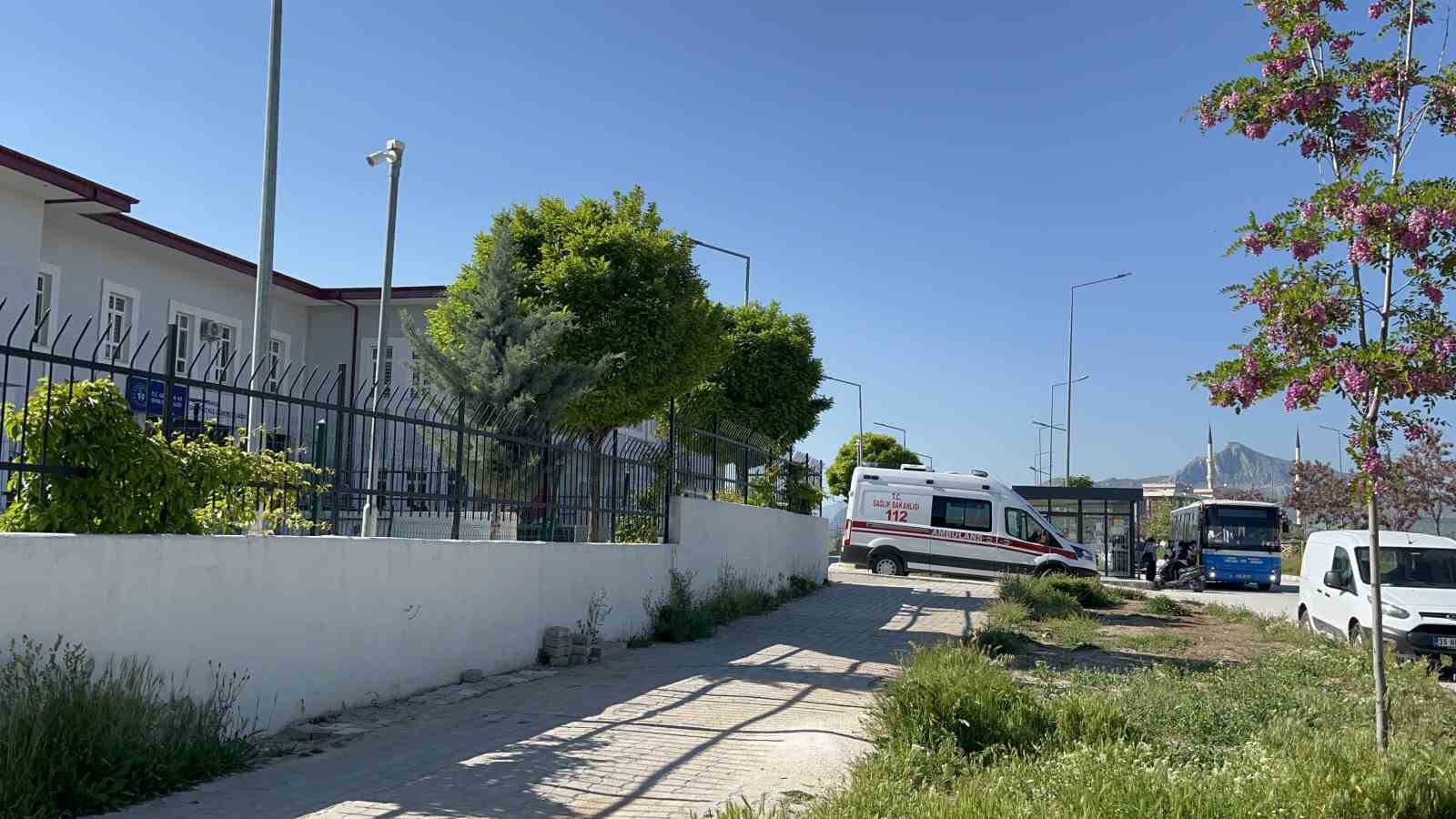 Kız öğrenci yurdunda acı olay