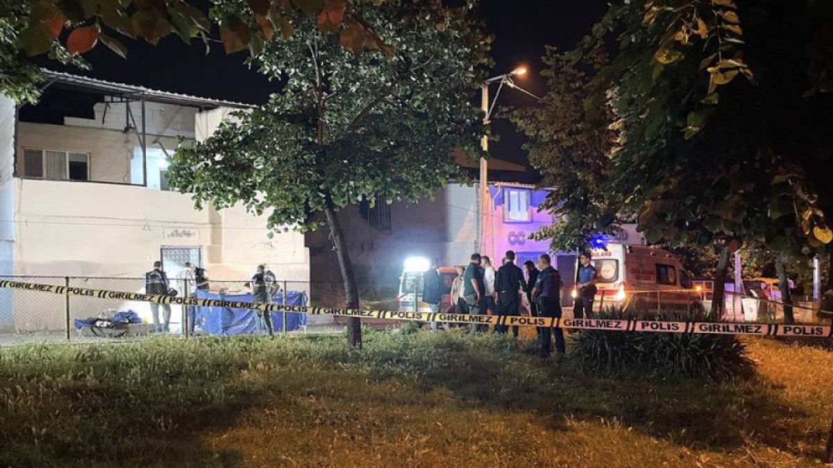 Bursa'da kanlı gece: Evli çift silahlı saldırıda öldü