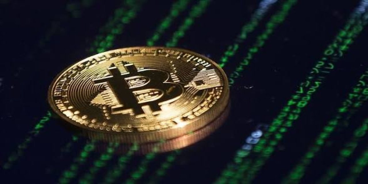 Kriptoda deprem: Bitcoin son 20 ayın en düşük seviyesini gördü