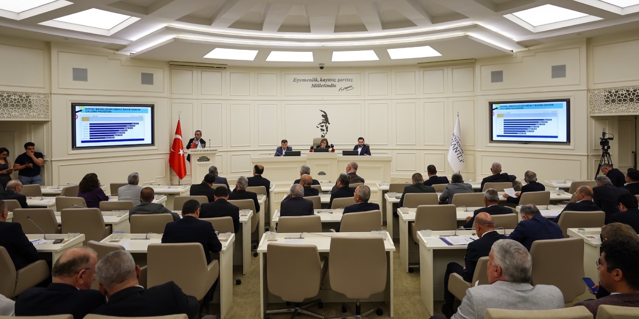 Gaziantep Büyükşehir Meclisi’nde asfalt çalışmaları ve haşereyle mücadele ele alındı